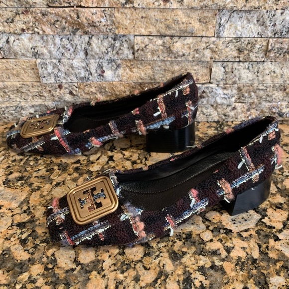 TORY BURCH Georgia Block Heel Pump - Picture 5 of 11